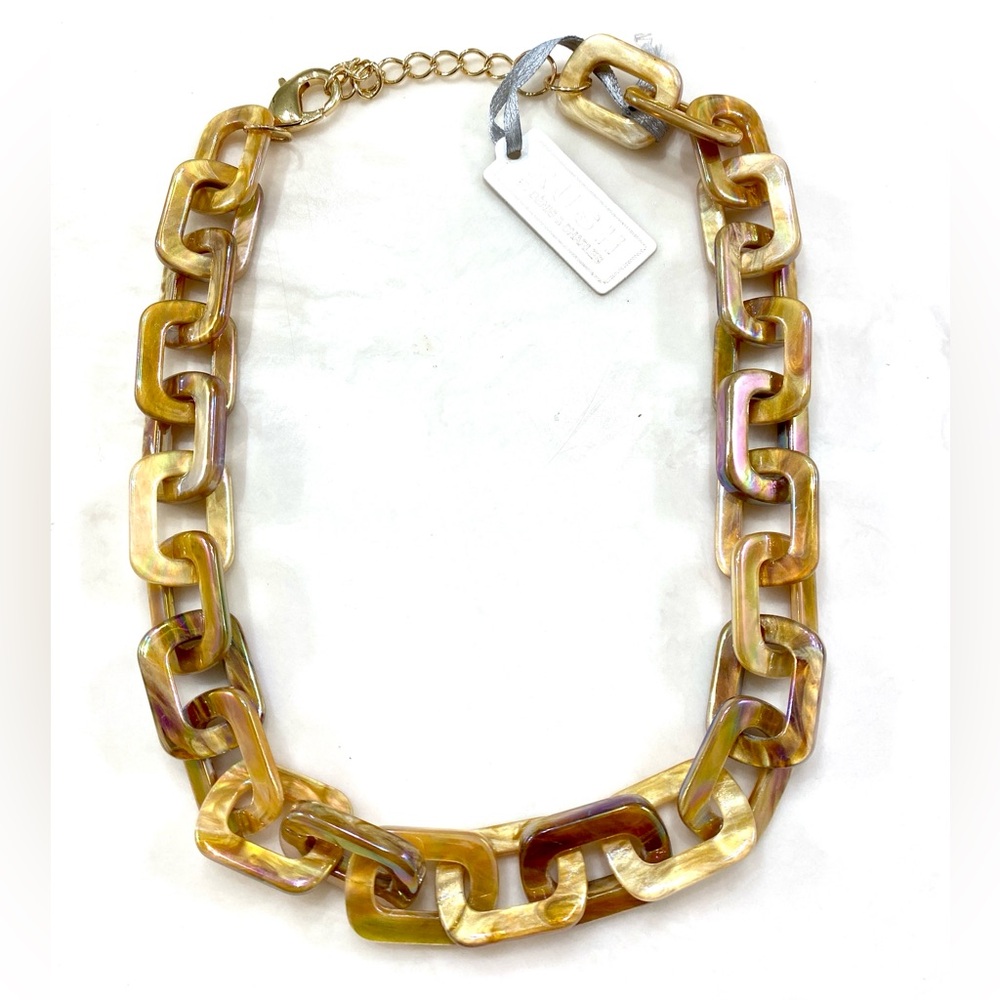 Stylish Honey Gold Resin Link Necklace - Women Jewelry
